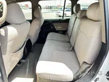 Toyota Land Cruiser GXR  2011 V8